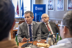 Od lewej: prof. PRz B. Miller, prof. PRz A. MArciniec,